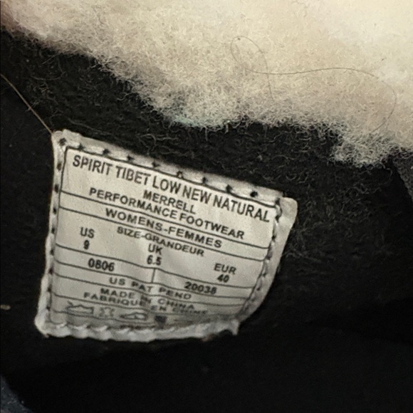 Merrell Spirit Tibet Black and Cream Performance Footwear Size 9 - Picture 10 of 13